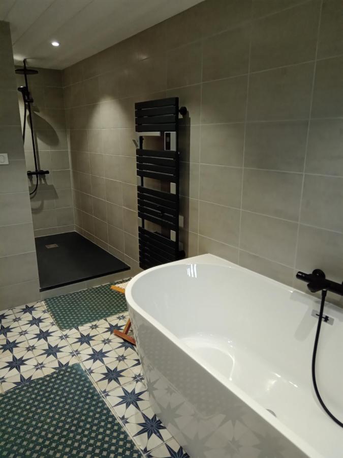 위제르슈 Le 28 B&B 외부 사진